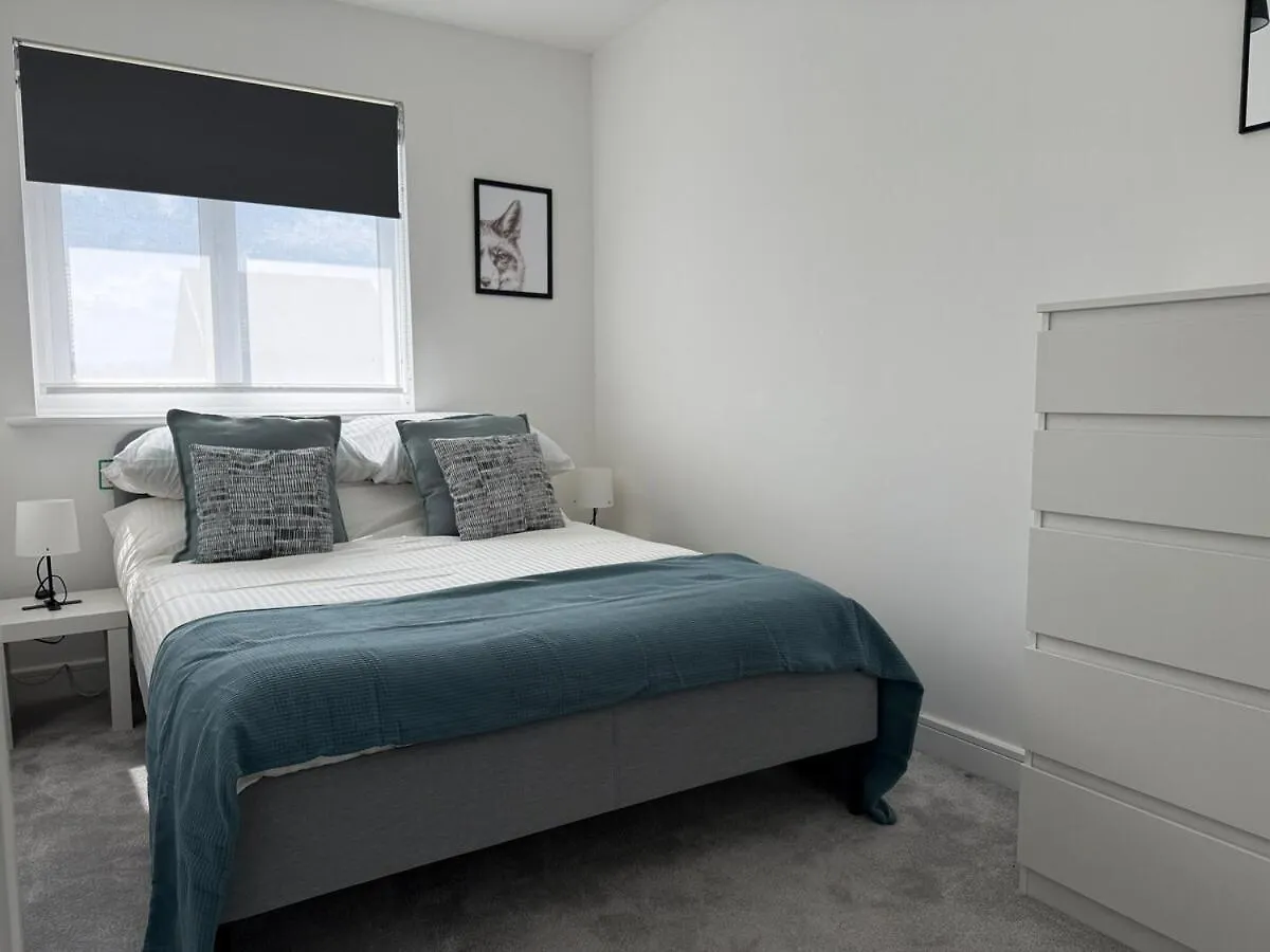 Modern 3 Bedroom Home In Exeter United Kingdom